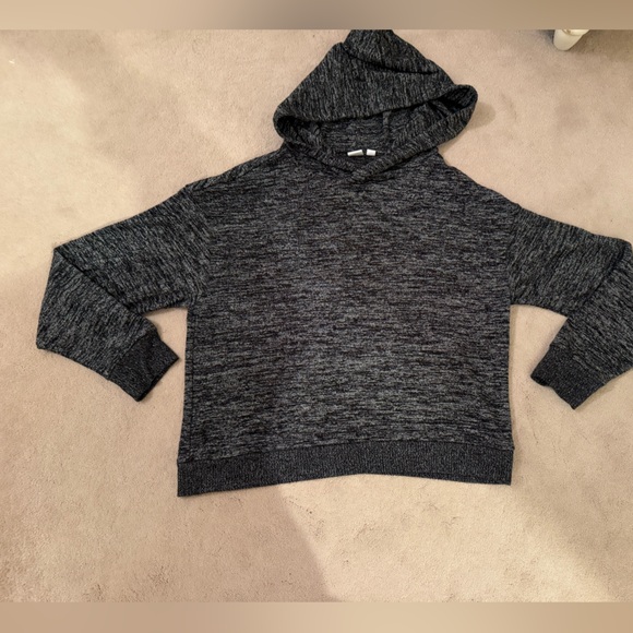GAP Women's Hooded Pullover Sweater - Picture 4 of 10